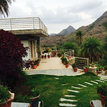 فندق Richi Valley مونت ابو المظهر الخارجي الصورة